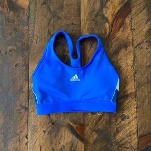 NWOT adidas sports bra, size small, blue, medium activity